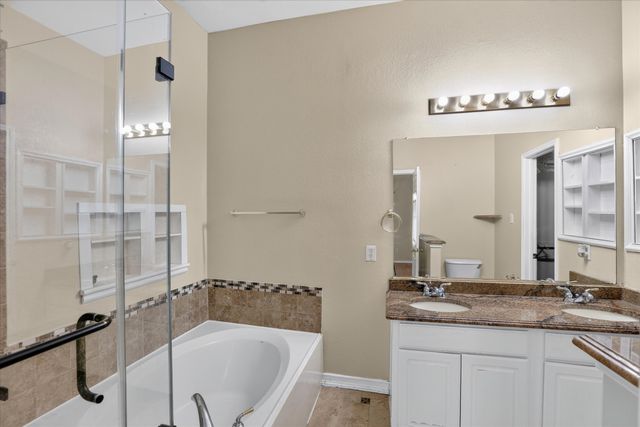 3041 Meadowbrook Drive, Grand Prairie, TX 75052