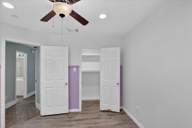 3041 Meadowbrook Drive, Grand Prairie, TX 75052