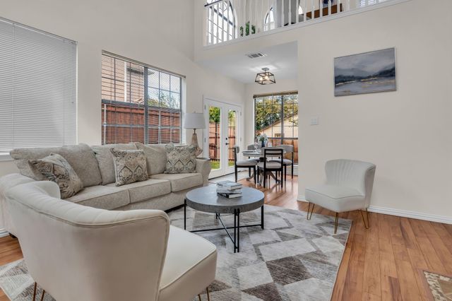 903 Azalia Drive, Lewisville, TX 75067