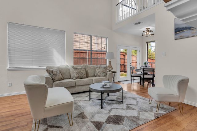 903 Azalia Drive, Lewisville, TX 75067