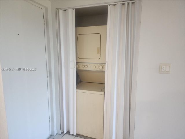 8100 Geneva Ct 341, Doral, FL 33166
