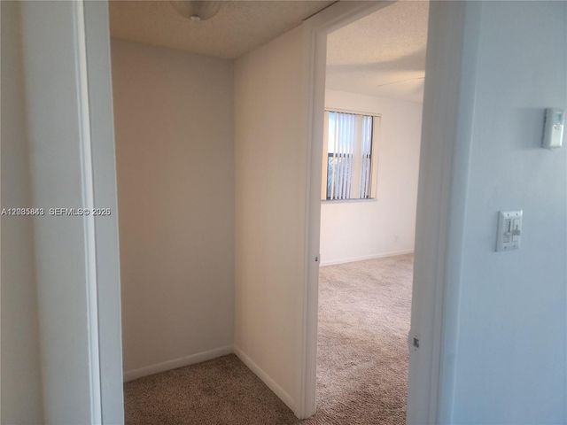 8100 Geneva Ct 341, Doral, FL 33166
