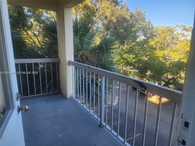 8100 Geneva Ct 341, Doral, FL 33166