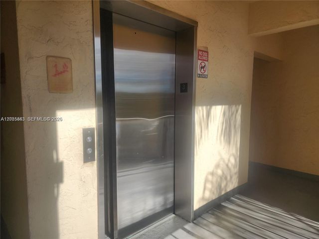 8100 Geneva Ct 341, Doral, FL 33166