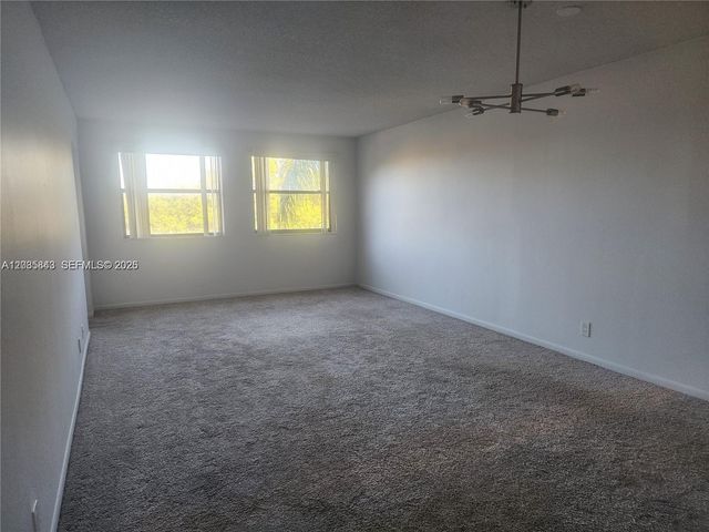 8100 Geneva Ct 341, Doral, FL 33166