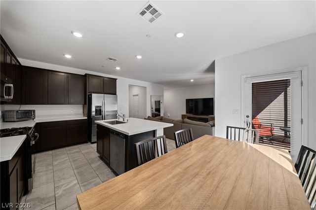 1543 Eliana Crossing Place, Henderson, NV 89002
