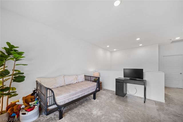 1543 Eliana Crossing Place, Henderson, NV 89002