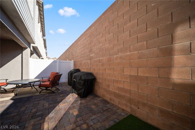 1543 Eliana Crossing Place, Henderson, NV 89002