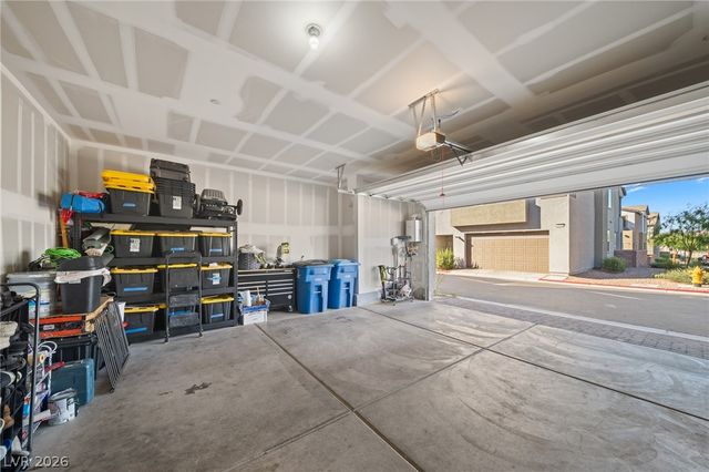 1543 Eliana Crossing Place, Henderson, NV 89002