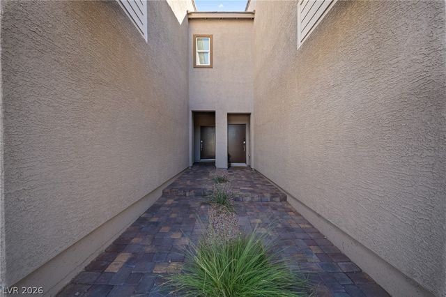 1543 Eliana Crossing Place, Henderson, NV 89002