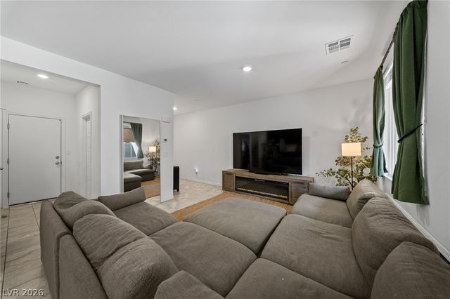 1543 Eliana Crossing Place, Henderson, NV 89002