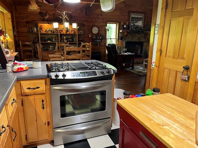 3021 Hanging Dog Road, Murphy, NC 28906