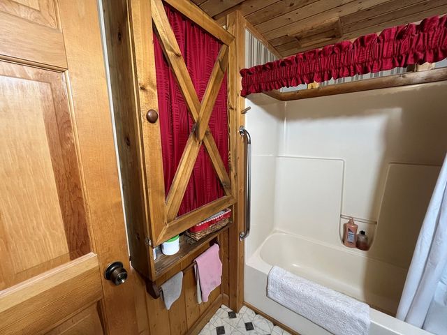 3021 Hanging Dog Road, Murphy, NC 28906