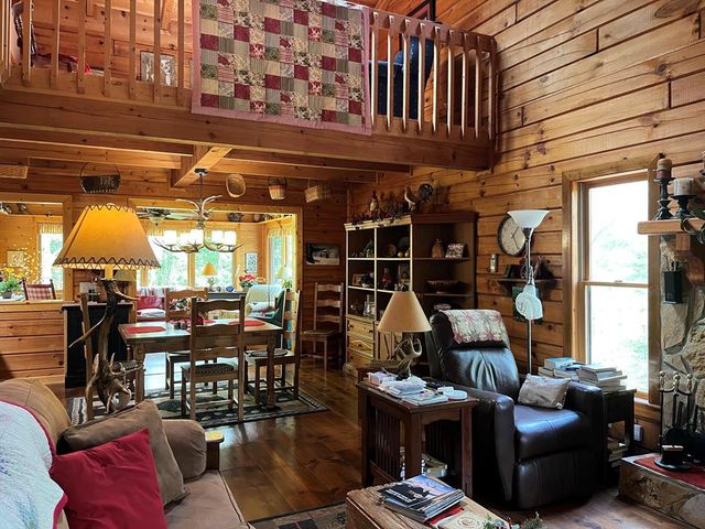 3021 Hanging Dog Road, Murphy, NC 28906