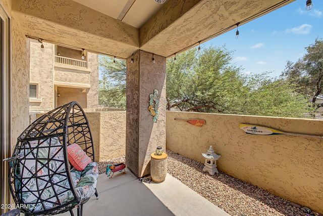 250 W QUEEN CREEK Road 145, Chandler, AZ 85248