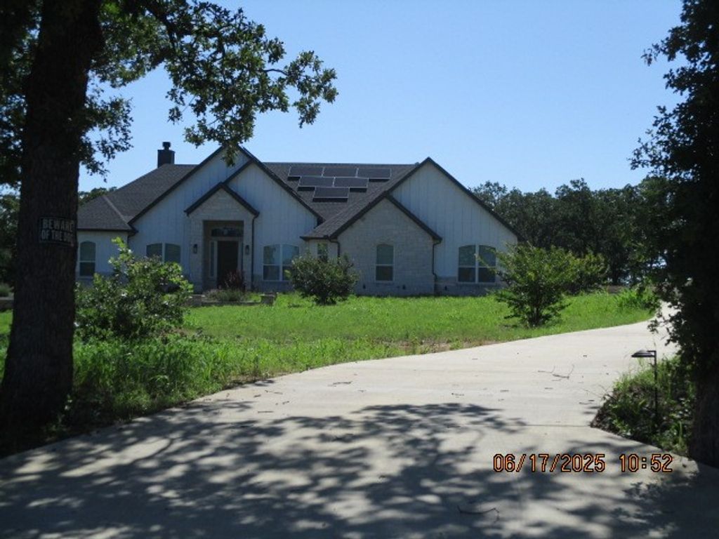 785 County Road 3657 Road, Springtown, TX 76082
