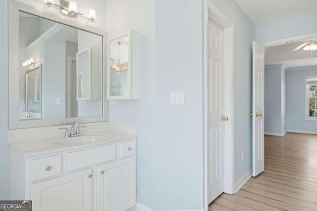 5527 Sylvania Drive SE, Mableton, GA 30126