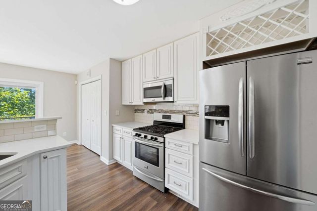5527 Sylvania Drive SE, Mableton, GA 30126