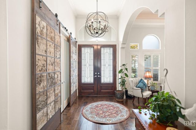 11502 Crabbet Park Drive, Bakersfield, CA 93311