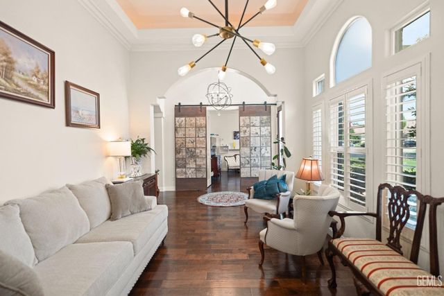 11502 Crabbet Park Drive, Bakersfield, CA 93311