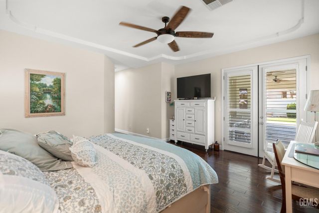 11502 Crabbet Park Drive, Bakersfield, CA 93311