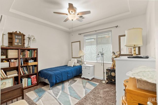 11502 Crabbet Park Drive, Bakersfield, CA 93311