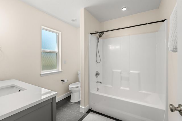 149 NW Sunday Drive, Grants Pass, OR 97526