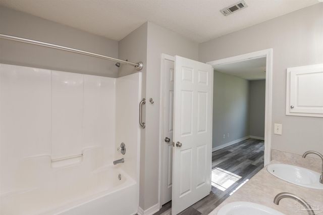 3971 Sunny Manor Cr, Milton, FL 32583
