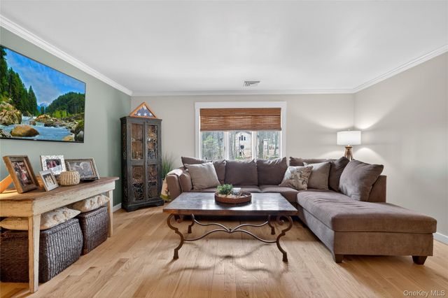 3 Mountain Brook Road, Cornwall, NY 12518