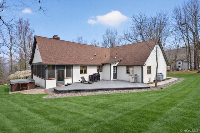 3 Mountain Brook Road, Cornwall, NY 12518