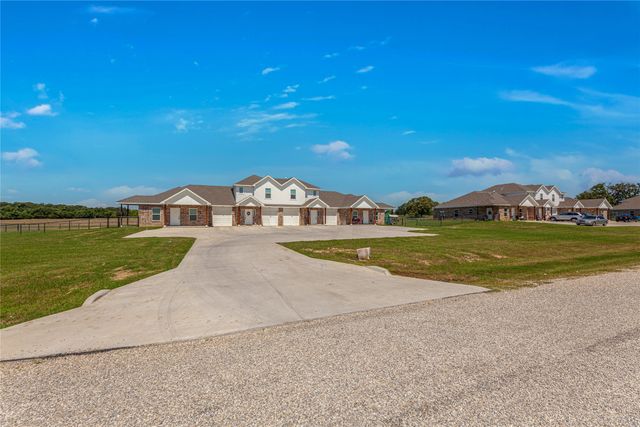109 N Park Ct, Springtown, TX 76082