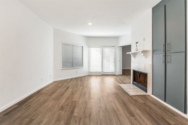 5550 Spring Valley Road G16, Dallas, TX 75254