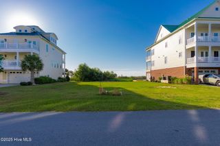 743 Cannonsgate Drive, Newport, NC 28570
