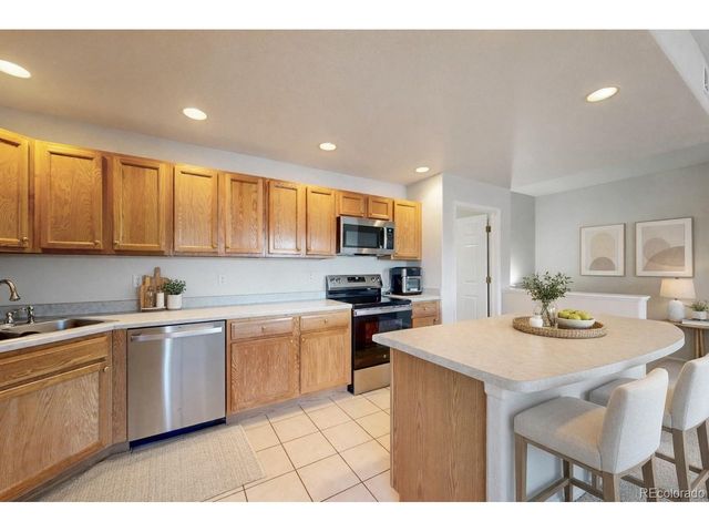 1703 Whitehall Dr 3C, Longmont, CO 80504