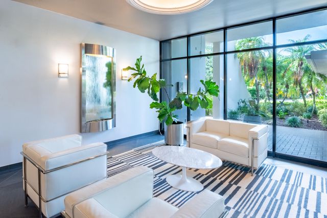 2400 PRESIDENTIAL Way 302, West Palm Beach, FL 33401