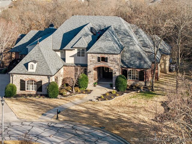 12225 S 14th Court, Jenks, OK 74037