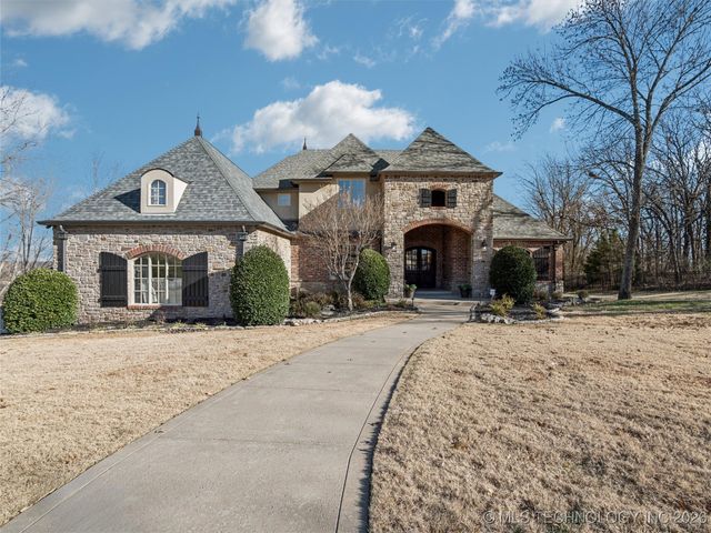 12225 S 14th Court, Jenks, OK 74037