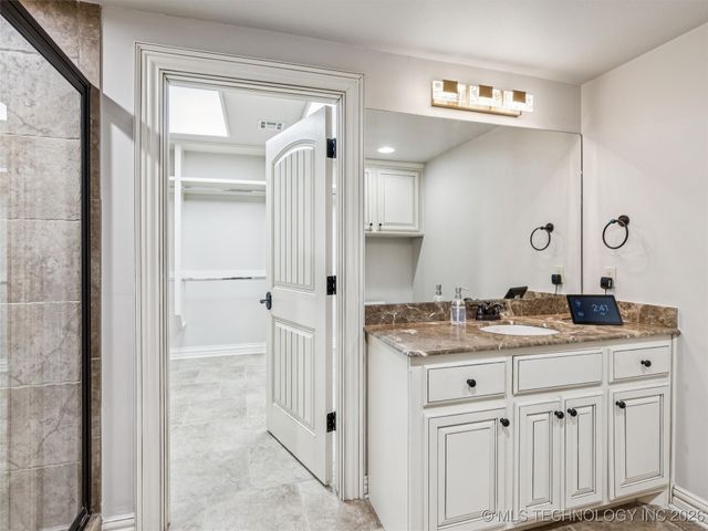 12225 S 14th Court, Jenks, OK 74037