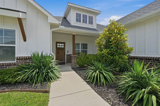 1411 Saratoga Drive, Sherman, TX 75092
