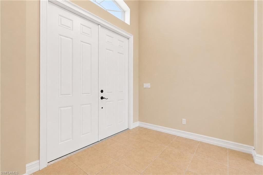 291 Saddlebrook LN, NAPLES, FL 34110 — photo 5