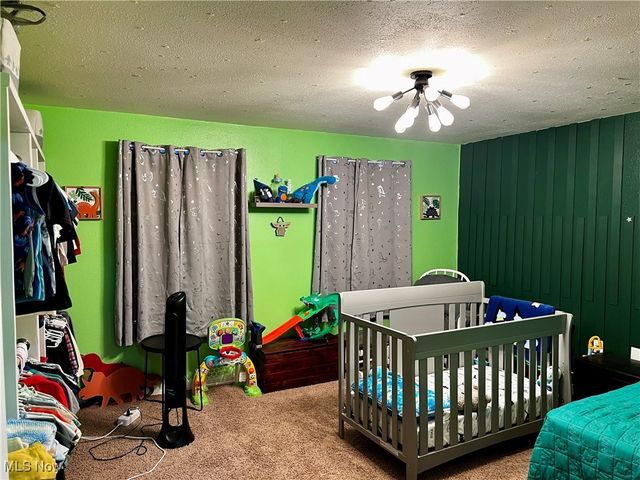 2231 Sherwood Avenue, East Liverpool, OH 43920