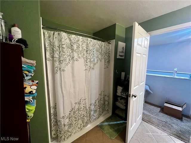 2231 Sherwood Avenue, East Liverpool, OH 43920