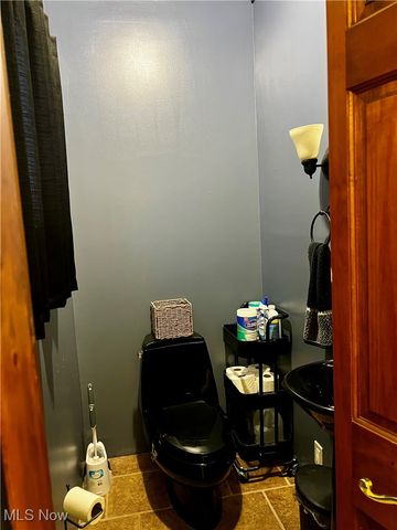 2231 Sherwood Avenue, East Liverpool, OH 43920