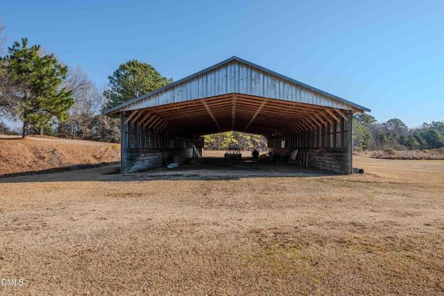 613 Will Lucas Road, Linden, NC 28356