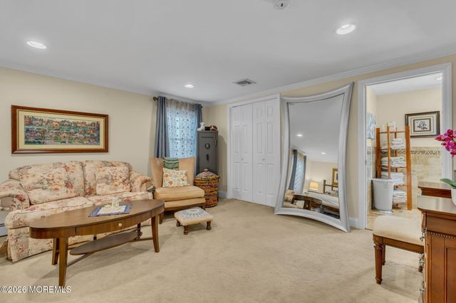 13 Jolly Roger Way, Waretown, NJ 08758