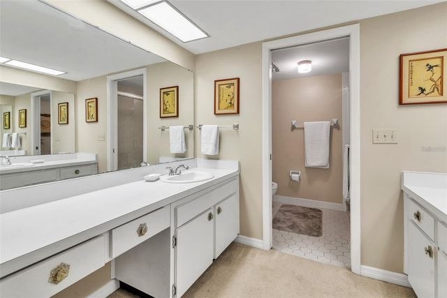 700 STARKEY ROAD 1114, Largo, FL 33771