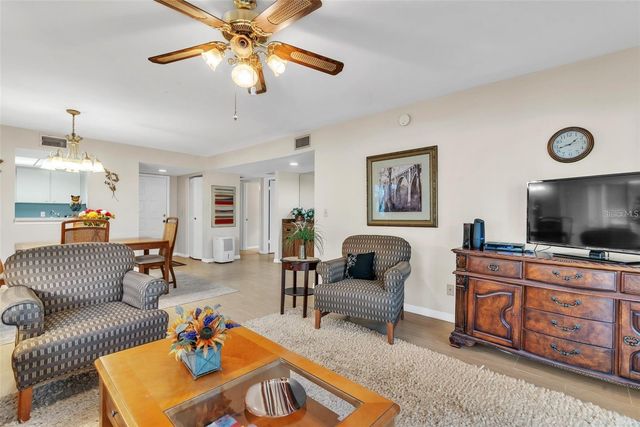 700 STARKEY ROAD 1114, Largo, FL 33771