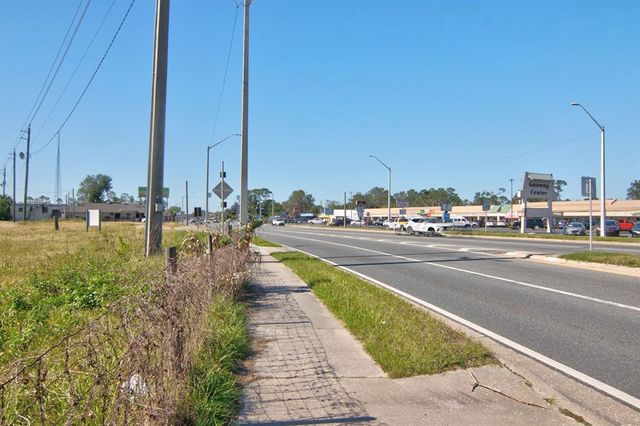 1100 W US HIGHWAY 90, Lake City, FL 32055