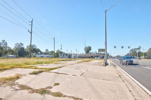 1100 W US HIGHWAY 90, Lake City, FL 32055