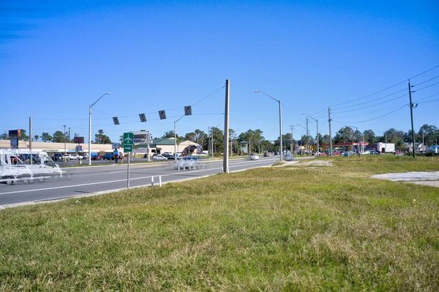 1100 W US HIGHWAY 90, Lake City, FL 32055